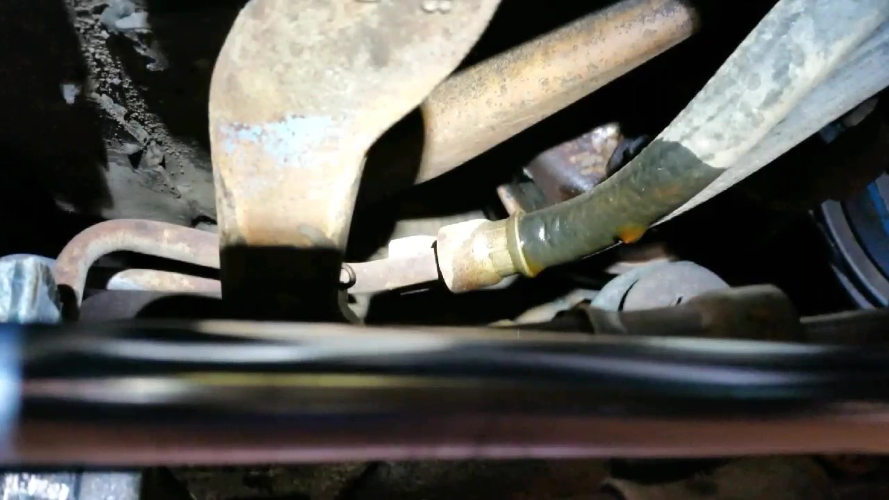 multiple power steering links on a 1980 chevy corvette stingray_Moment